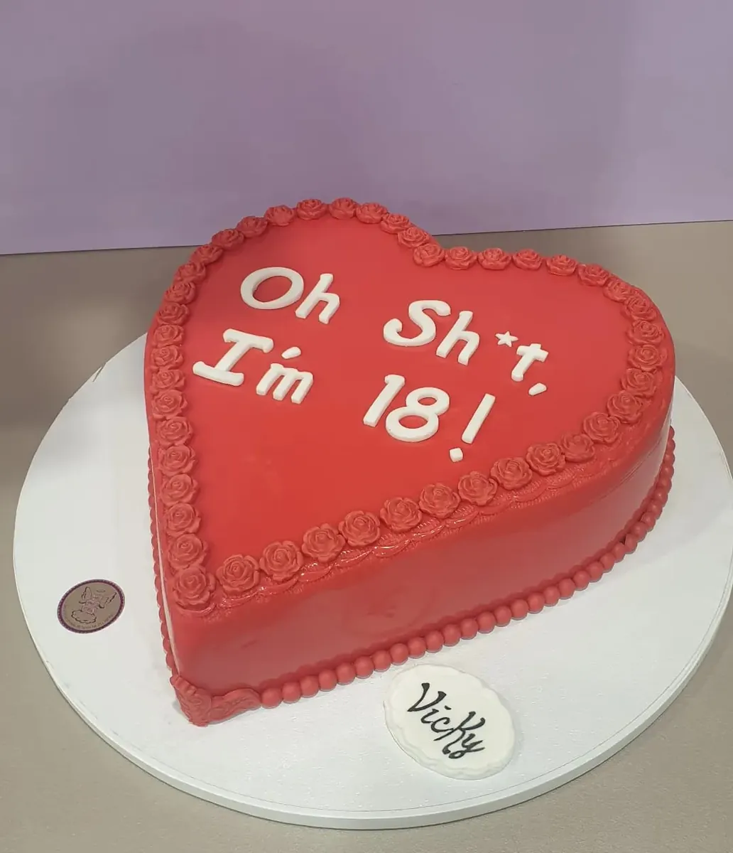 Ugly cake rossa a cuore con scritta ironica per i 18 anni